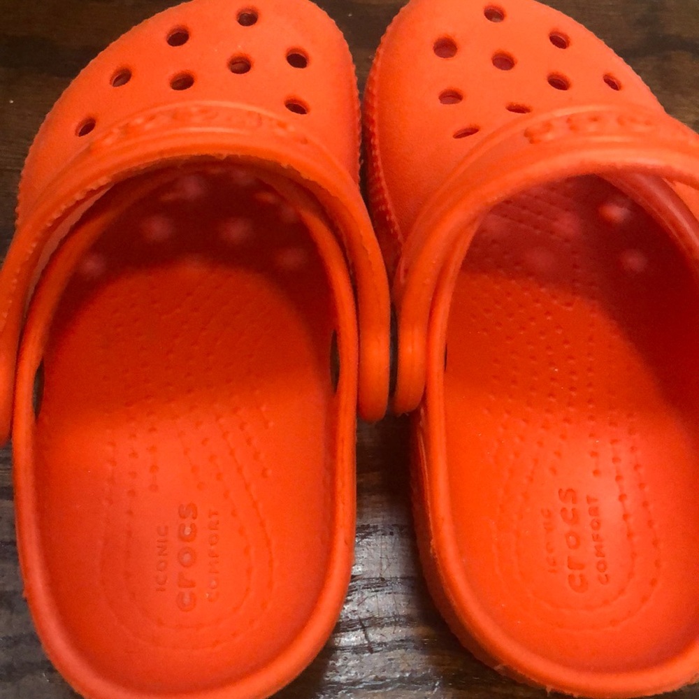 CROCS - Picture 3 of 4